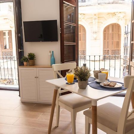 Apartamento Especeria Blue By #Cuatrocallesflats Málaga Eksteriør billede