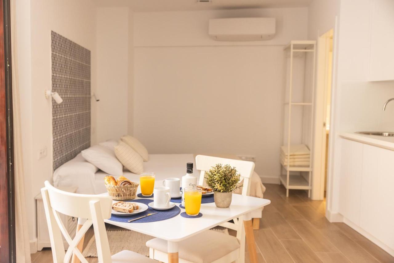 Apartamento Especeria Blue By #Cuatrocallesflats Málaga Eksteriør billede