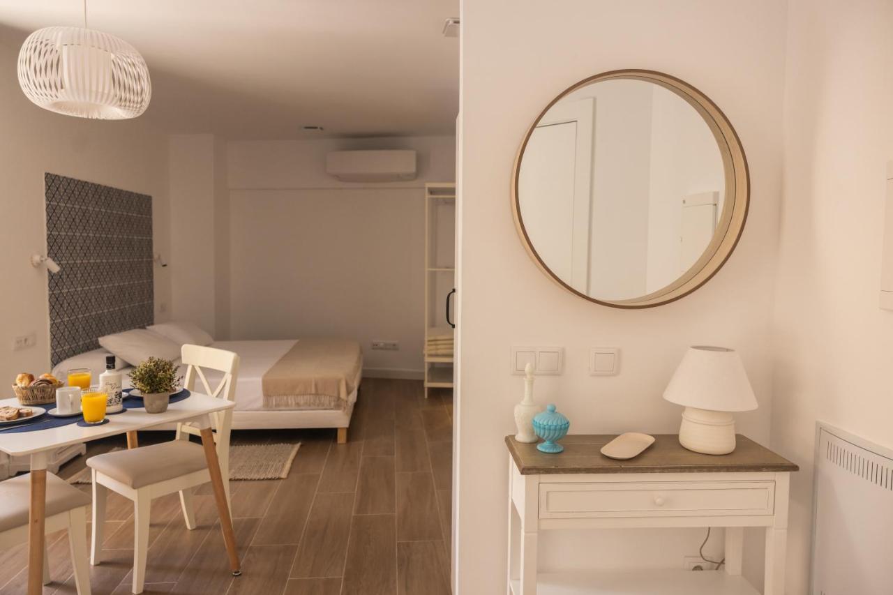 Apartamento Especeria Blue By #Cuatrocallesflats Málaga Eksteriør billede